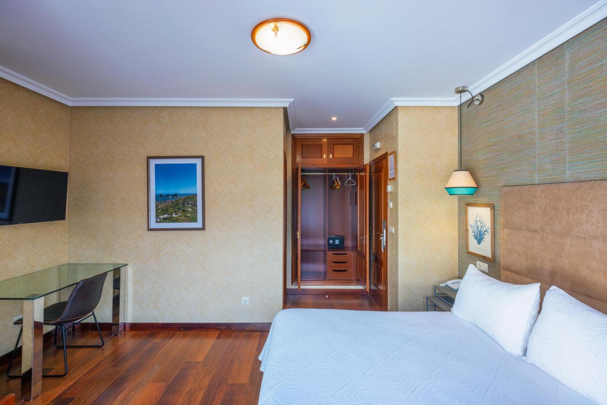 Hotel Verdemar Рибадеселья Экстерьер фото