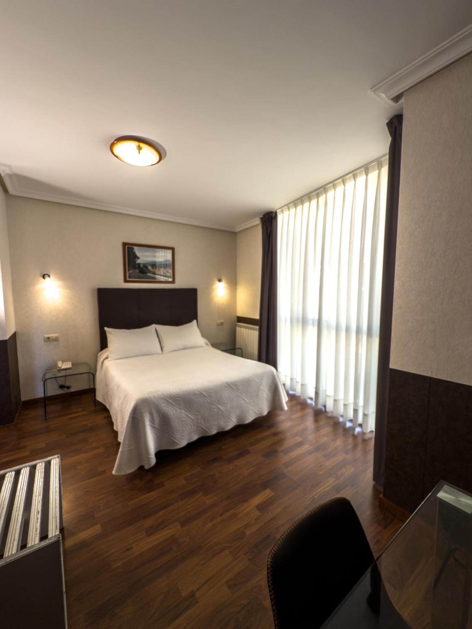 Hotel Verdemar Рибадеселья Экстерьер фото